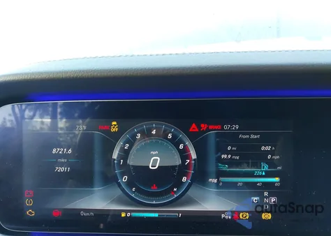 2018 Mercedes-Benz E 400 z USA, uszkodzony, nr VIN WDD1J6FB1JF021229